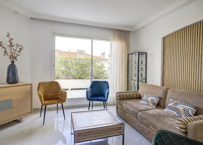 Le Cap St-charles - Spacieux Dernier Etage - Terrasses - Climatisation - Parking 公寓