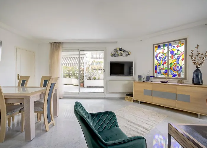 Le Cap St-charles - Spacieux Dernier Etage - Terrasses - Climatisation - Parking 胡安莱潘