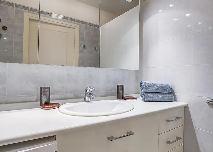 公寓 Le Cap St-charles - Spacieux Dernier Etage - Terrasses - Climatisation - Parking 胡安莱潘