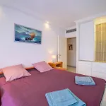 Le Cap St-charles - Spacieux Dernier Etage - Terrasses - Climatisation - Parking Apartment