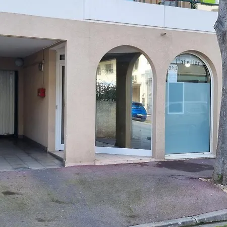 Le Cap St-charles - Spacieux Dernier Etage - Terrasses - Climatisation - Parking * Juan-les-Pins