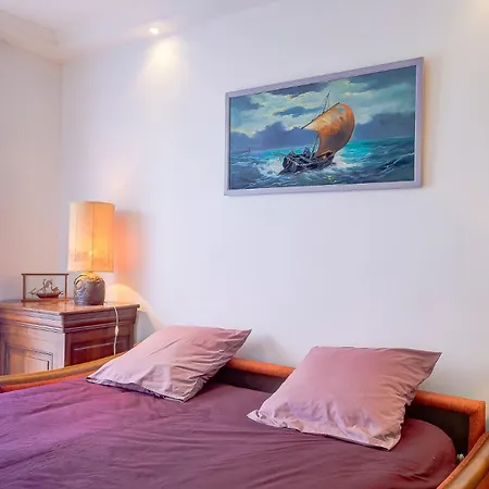 Le Cap St-charles - Spacieux Dernier étage - Terrasses - Climatisation - Parking Appartement