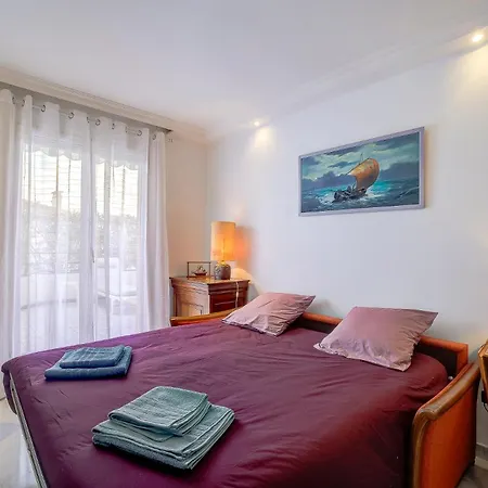 Le Cap St-charles - Spacieux Dernier Etage - Terrasses - Climatisation - Parking * Juan-les-Pins