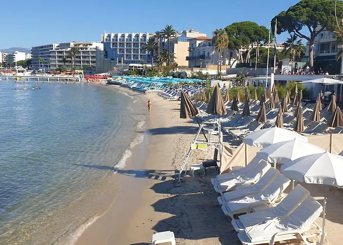 Le Cap St-charles - Spacieux Dernier Etage - Terrasses - Climatisation - Parking Apartment