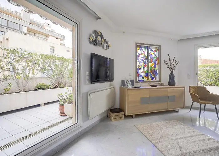 Le Cap St-charles - Spacieux Dernier Etage - Terrasses - Climatisation - Parking Juan-les-Pins